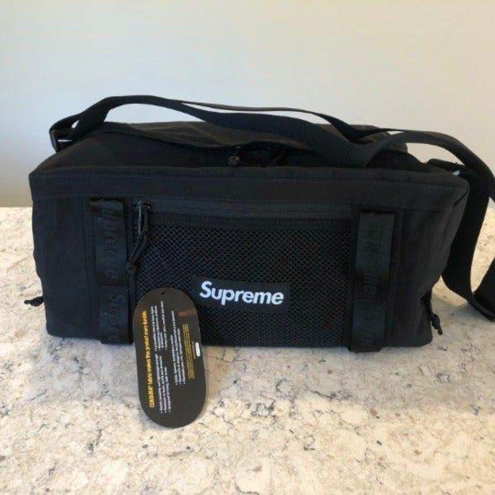 Supreme Black Mini Duffle Bag FW2020 W1